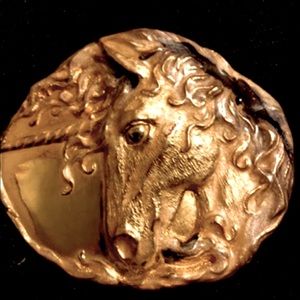 Vintage unicorn belt buckle 🦄